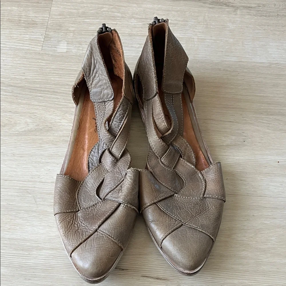 Free People Wonderlust Leather Flats - Picture 2 of 6